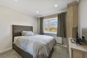 Bedroom- click for photo gallery